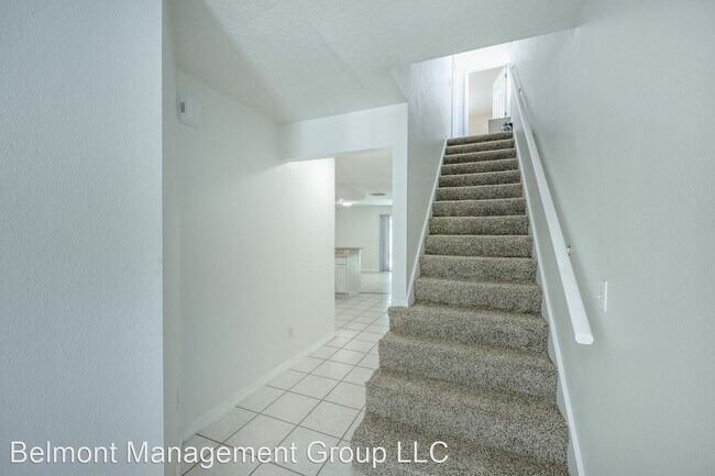 Foto del edificio - 2 br, 2.5 bath House - 808 E. South Street
