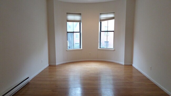 Foto del edificio - 101 E Brookline St