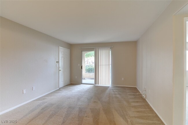 Building Photo - 7885 W Flamingo Rd