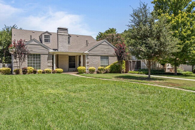 Foto del edificio - TCU-3518 Westcliff Rd