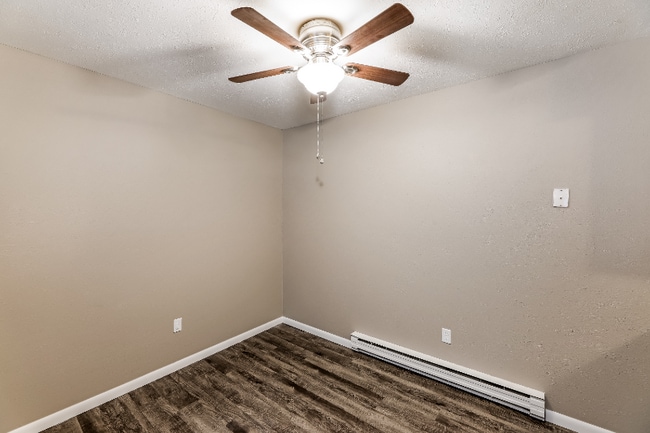 Foto del edificio - 4648 Talmadge Rd