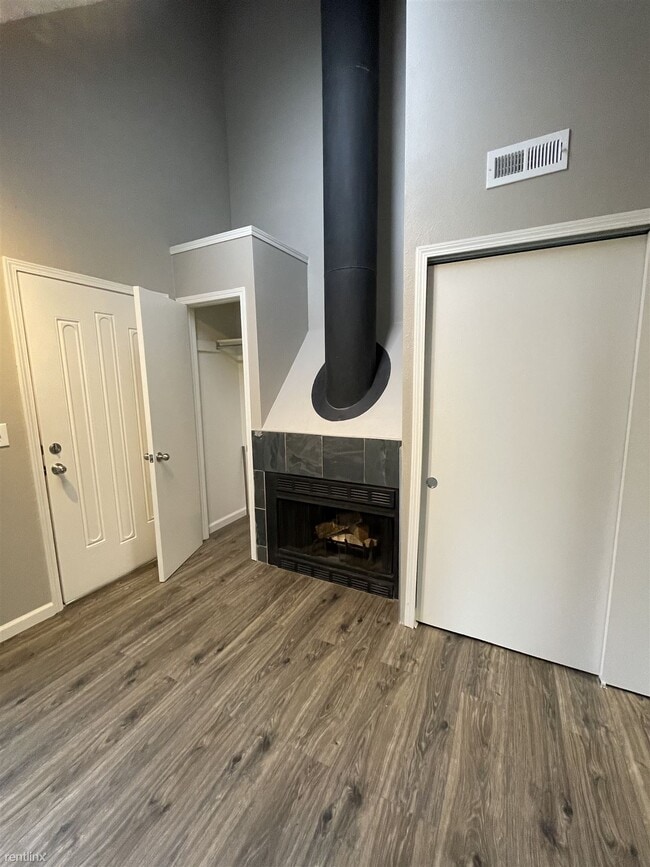 Building Photo - 12486 W Nevada Pl