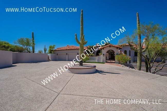 Building Photo - Sophisticated & Gracious Hacienda Home on ...