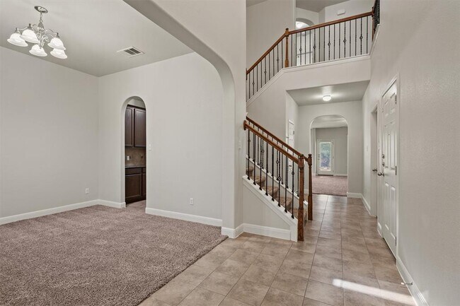 Foto del edificio - 706 Harwood Dr