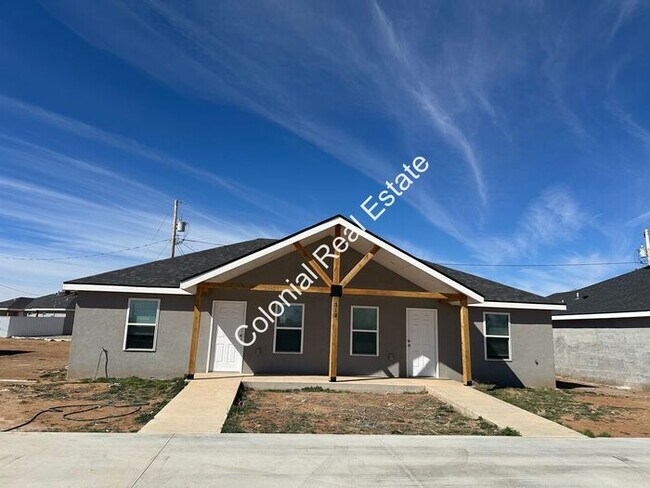 Building Photo - Brand new construction 2 bedroom 2 bath du...