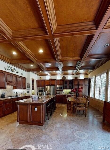Building Photo - 31 Arborwood