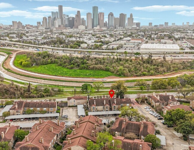 Foto del edificio - 1860 White Oak Dr
