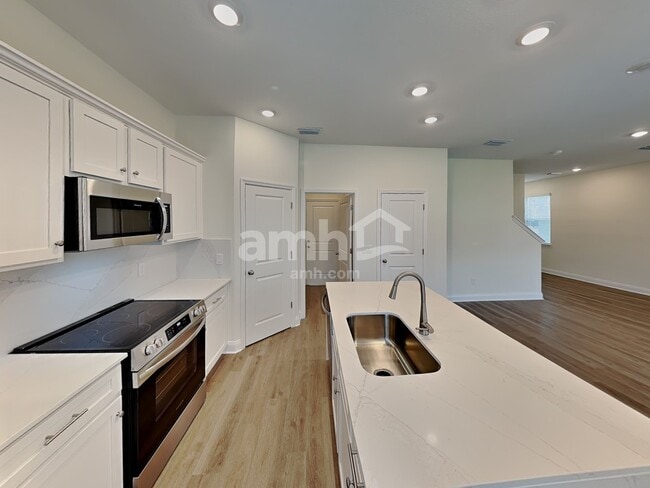 Building Photo - 971 Grafton Ridge Dr