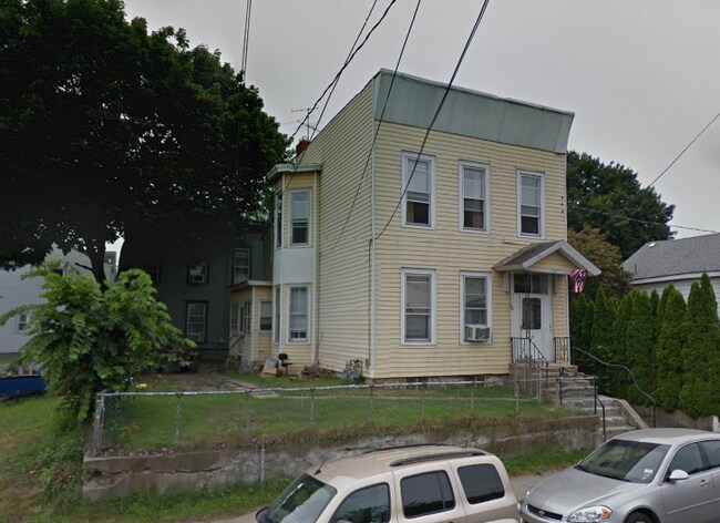 Building Photo - 98 Jackson Ave