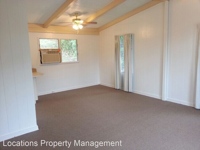 Building Photo - 3 br, 1 bath House - 1348 Nanialii Street