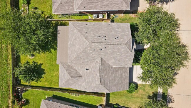 Foto del edificio - 714 Coggins Point Way