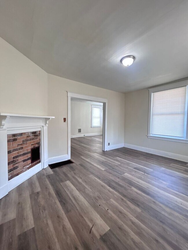 Foto del edificio - 605-609 S Potomac St