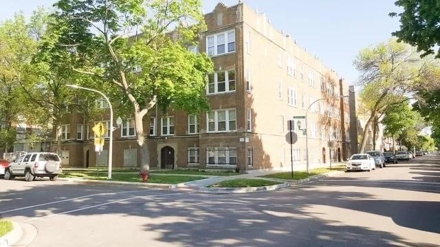 Primary Photo - 4306 W Shakespeare Ave