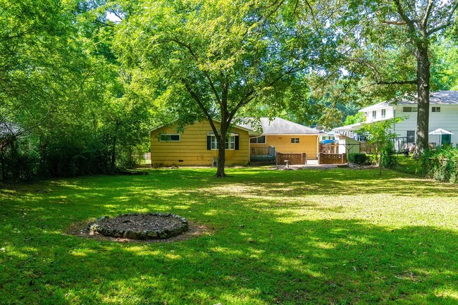 Foto del edificio - 3607 Whitehead Ave