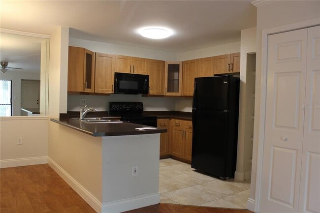 Building Photo - 5602 Baywater Dr