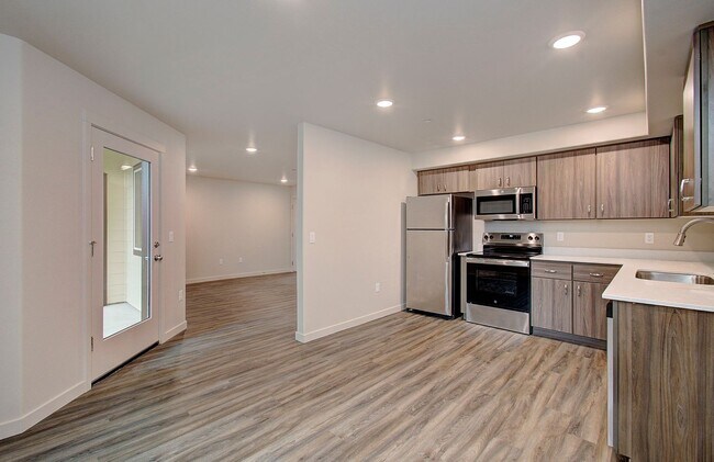 Foto del edificio - 404 NE 117th Ave