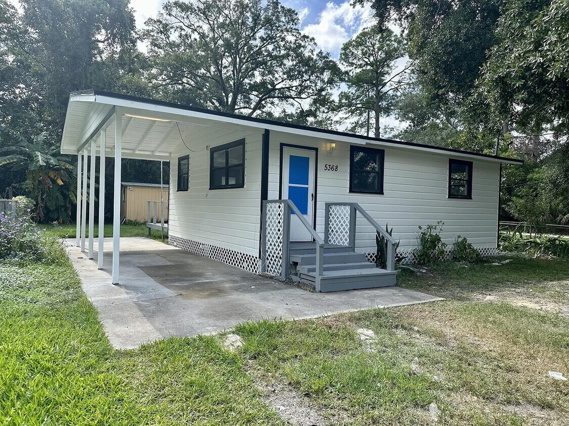 Foto principal - 5368 Marybudd Ave