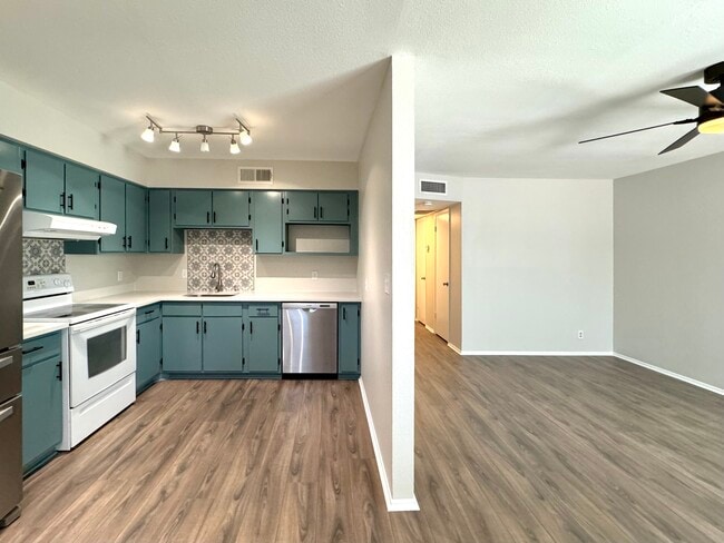 Building Photo - 3626 N 37th St