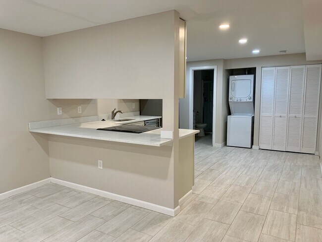 island - 5921 Walnut St