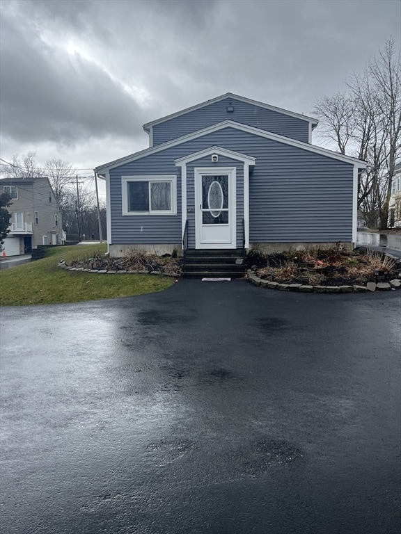 214 Middle St Unit E, Weymouth, MA 02189 Room for Rent in Weymouth