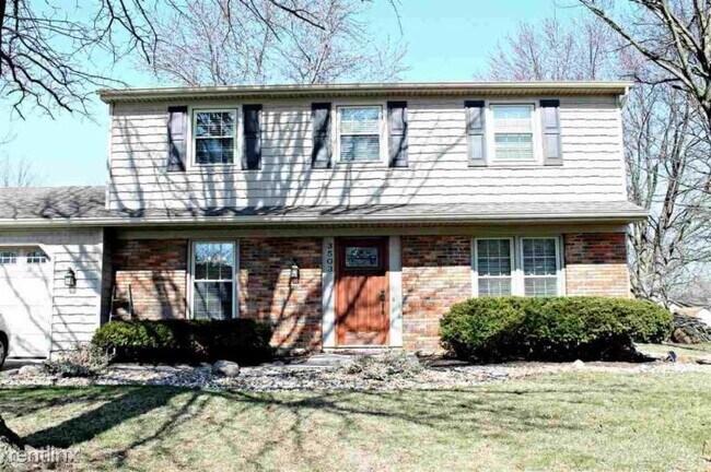 Building Photo - 4 br, 1.5 bath House - 3503 Windlass Court
