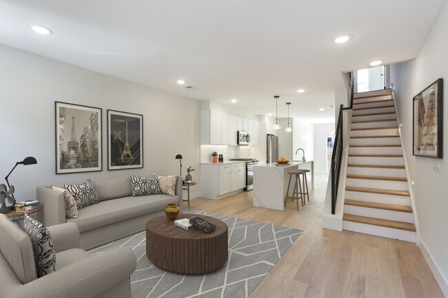 nivel principal - 1448 E Wilt St