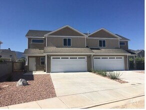 Building Photo - 537 W 2150 N