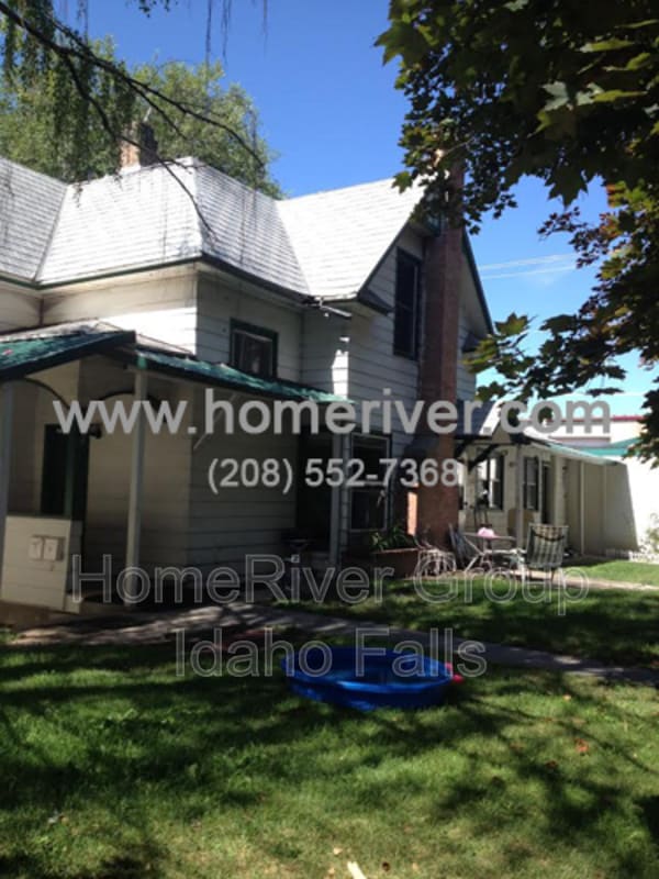 Primary Photo - 160 Pine St