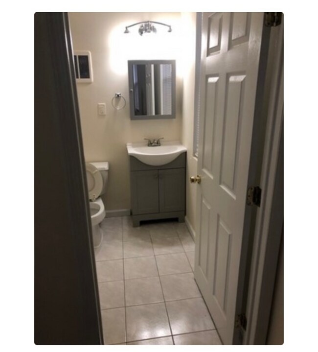 Building Photo - 108 Leonard St