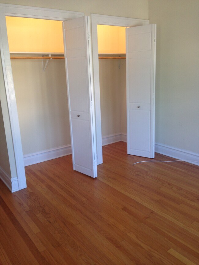 Bedroom Double Door Closets - 3329 W Grace St
