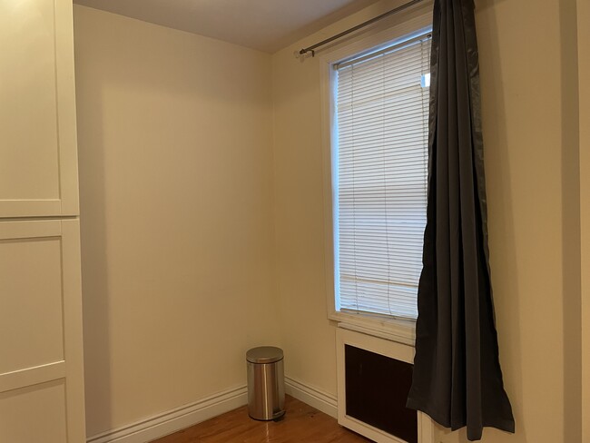 Foto del edificio - 2665 Homecrest Ave