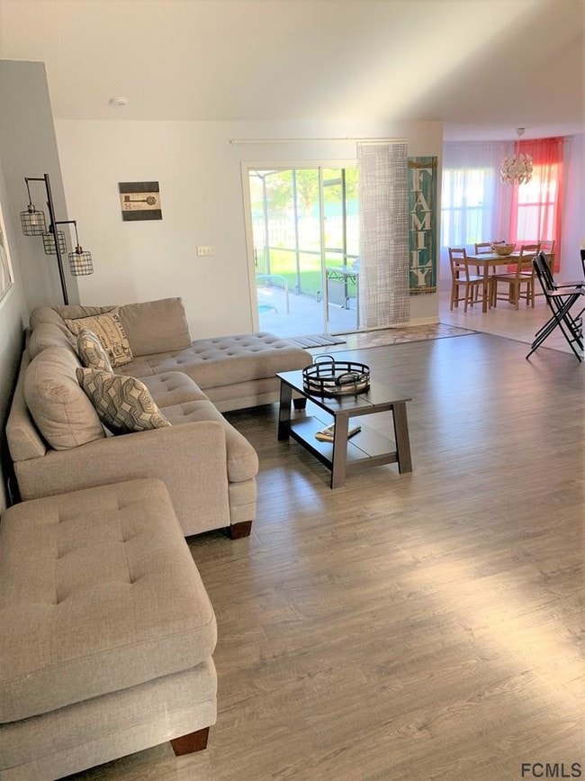 Building Photo - 49 Riverview Dr