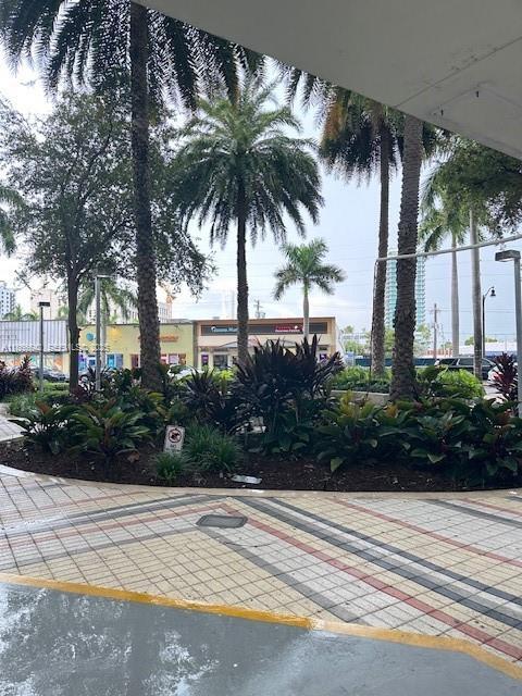 Foto del edificio - 7135 Collins Ave