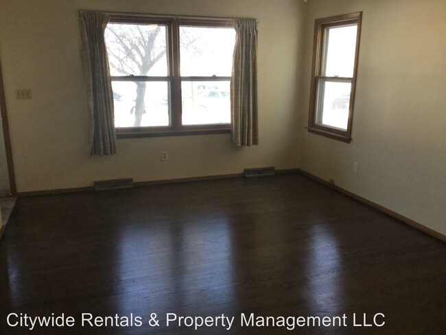 Building Photo - 9727 W Reichert Pl