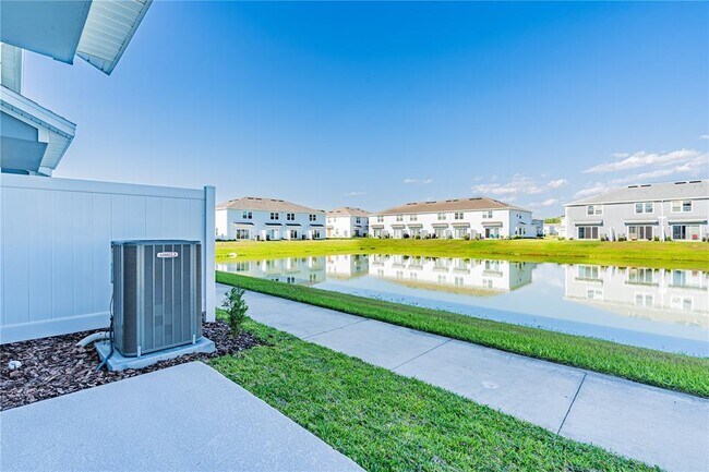 Foto del edificio - 4786 Sparkling Shell Ave