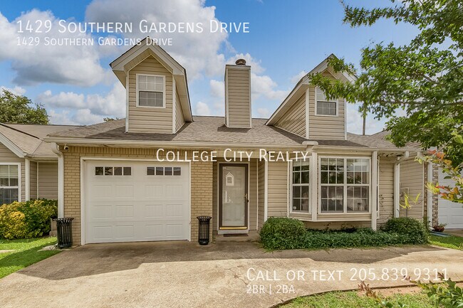 Building Photo - 1429 Southern Gardens Dr