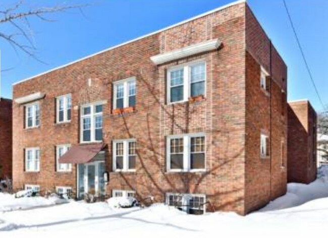 Building Photo - 3520 Emerson Ave S