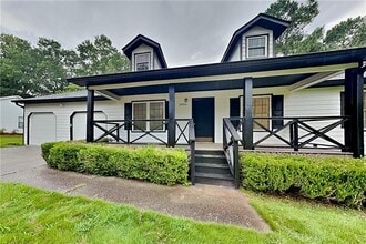 Building Photo - 5406 Jamestowne Dr