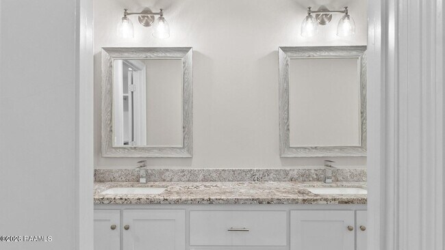 Foto del edificio - 1025 Timber Trails Rd
