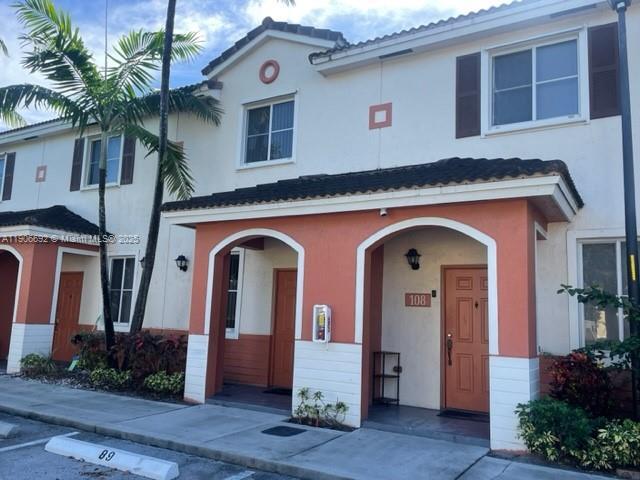 Foto del edificio - 17331 NW 7th Ave