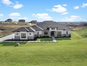 Building Photo - 12409 Bella Perdono Dr