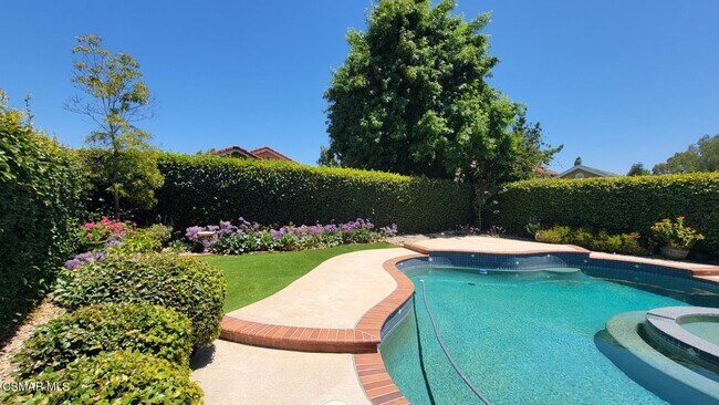 Foto del edificio - 13669 Blacksmith Ct
