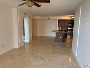 Building Photo - 1801 N Flagler Dr
