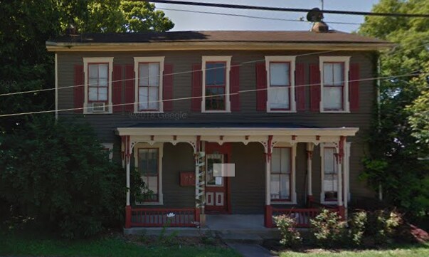 Primary Photo - 315 E Silver St