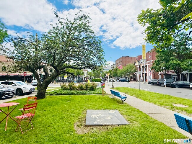 Foto del edificio - 140 Grove St