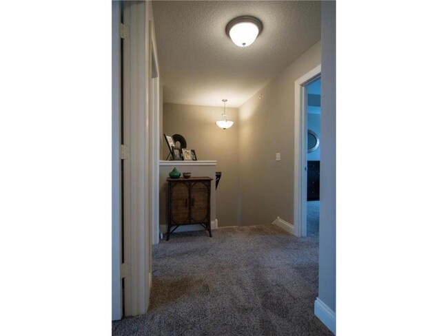 Building Photo - 18127 Glassfern Ln