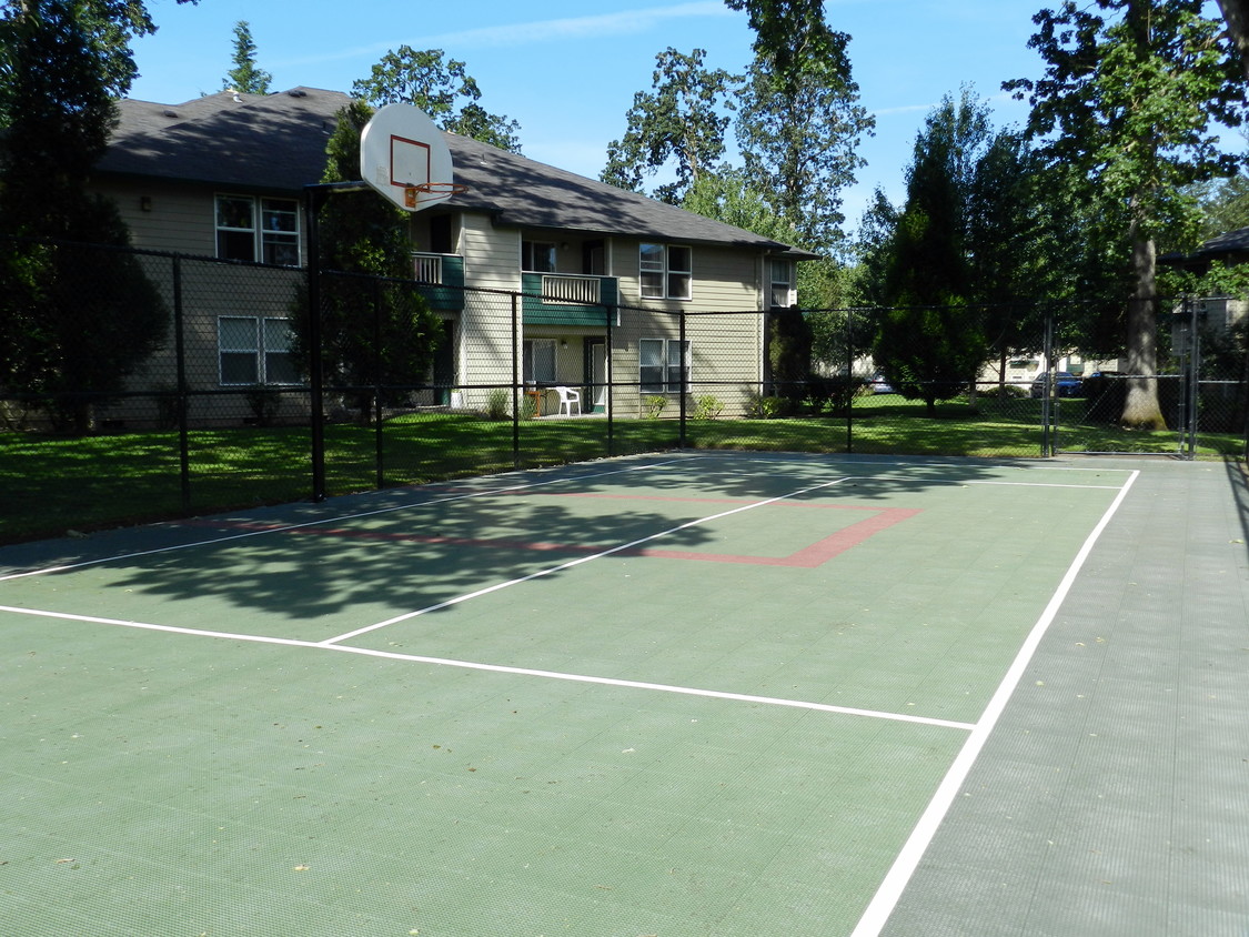 Primary Photo - Commons at Dawson Creek Apartments