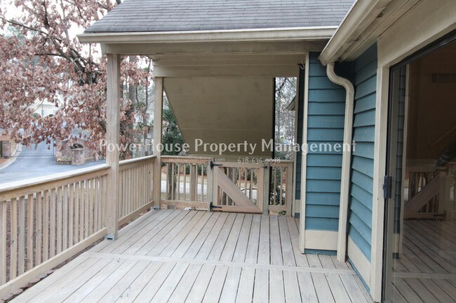 Building Photo - 3071 Steeplechase