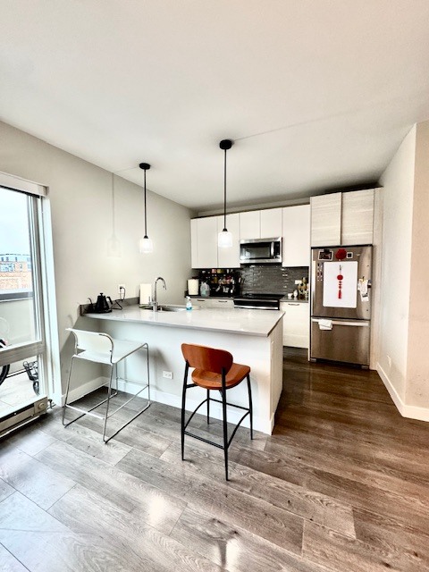 Foto del edificio - 2407 W Eastwood Ave