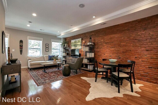 Building Photo - 3 br, 3 bath House - 131 Quincy Pl NE Unit 2